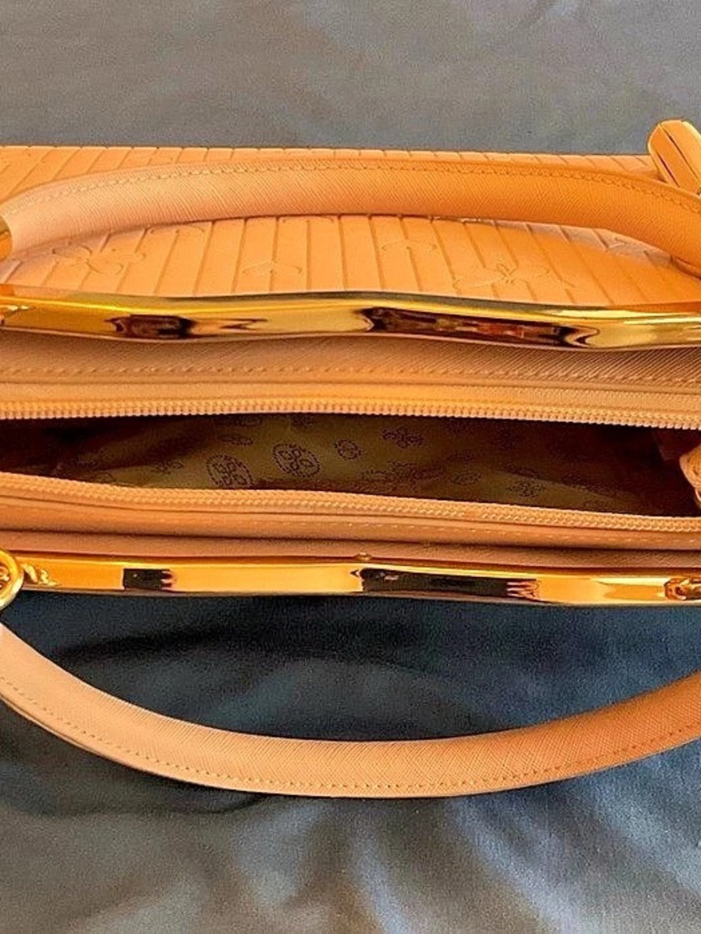 Pink Shoulder Bag - Picture 3 of 3